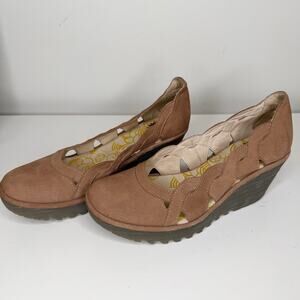 Fly London Yelk Wedge Sandals Tan